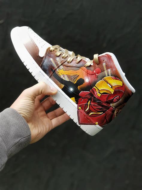 fake marvel nike shoes